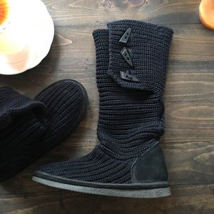 Bear Paw knit boots!